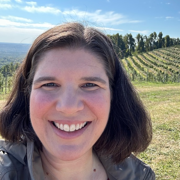 Meet your Posher, Anna - Picture 1 of 1